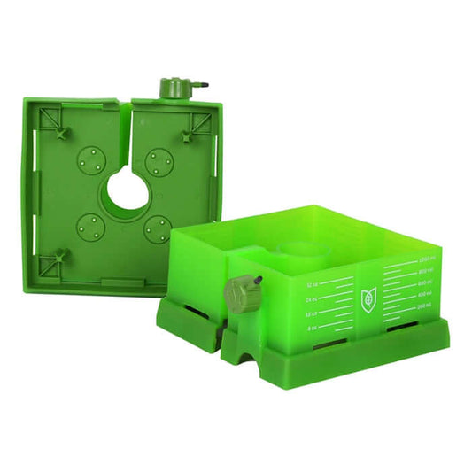 FloraFlex Square Flood & Drip Shield w/ Gravity Drippers product image 1