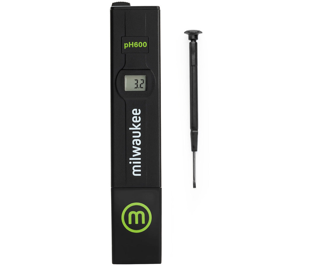 Milwaukee Instruments pH600 Digital pH Pen product image 2
